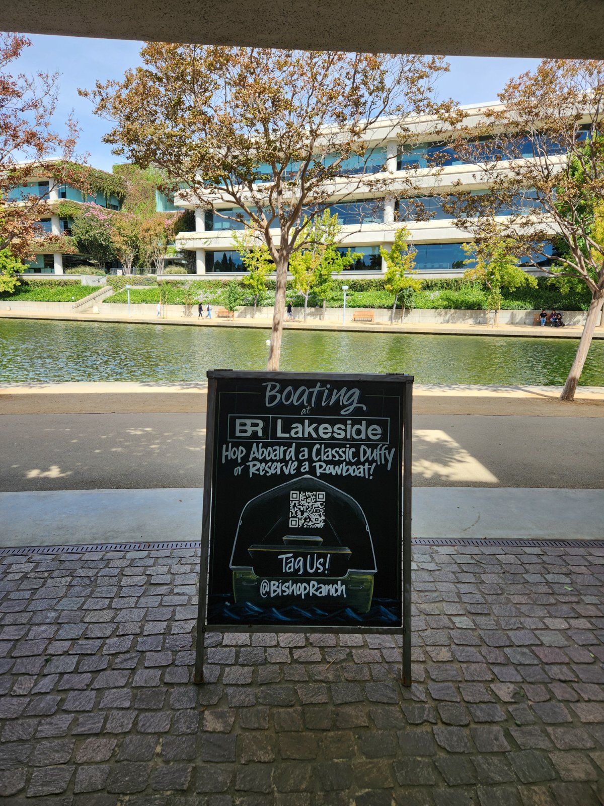 Boating sign by Annabel Lake